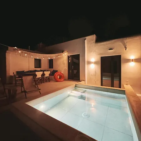 Kukulu Luxurious With Mini Private Pool Appartement Ano Mera